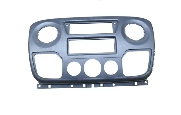 Renault Master III Dashboard center trim panel 682600025R