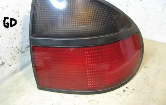 Renault Laguna I Rear/tail lights