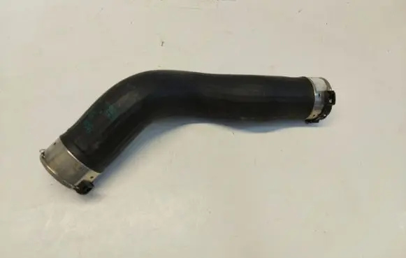 BMW 2 F22 F23 Intercooler hose/pipe 8513851