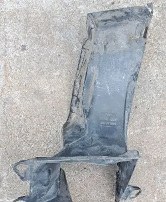 Audi A6 S6 C6 4F Intercooler air channel guide 4F0145333