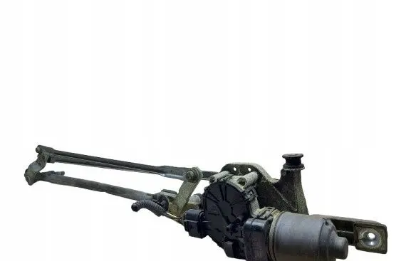 Ford C-MAX I Front wiper linkage and motor