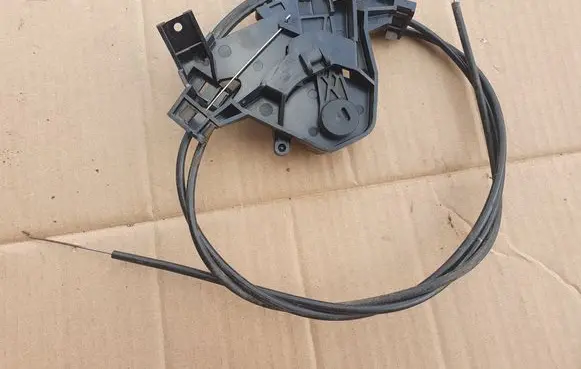 Volkswagen PASSAT Climate control unit 321819045