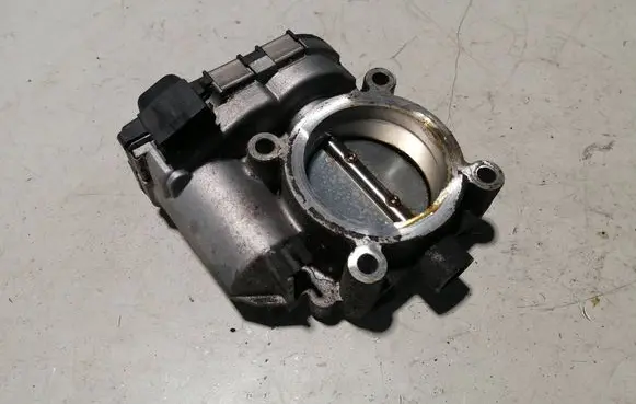 Mercedes-Benz C W204 Throttle valve A2661410525 0280750175