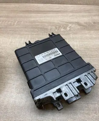 Audi A4 S4 B5 8D Engine control unit/module ECU 028906021E 0281001221