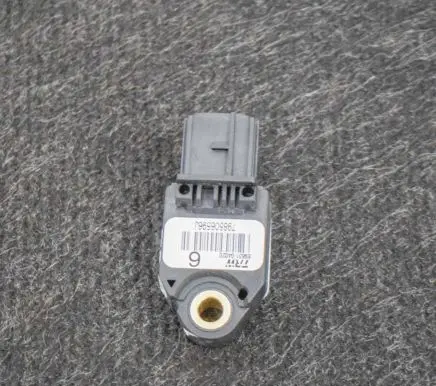 Toyota Hilux (AN120, AN130) Airbag deployment crash/impact sensor 8983104020
