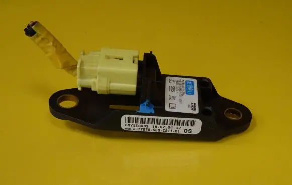 Honda Accord Airbag deployment crash/impact sensor 77970-SEG-C811-M1