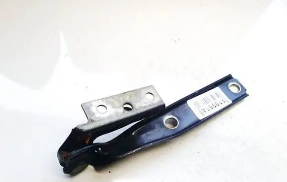 Audi A4 S4 B5 8D Engine bonnet/hood hinges 8d0823302b