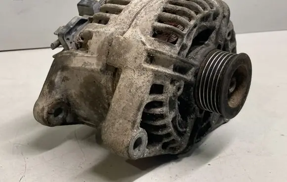 Opel Zafira A Generator/alternator 0124415005 90561168