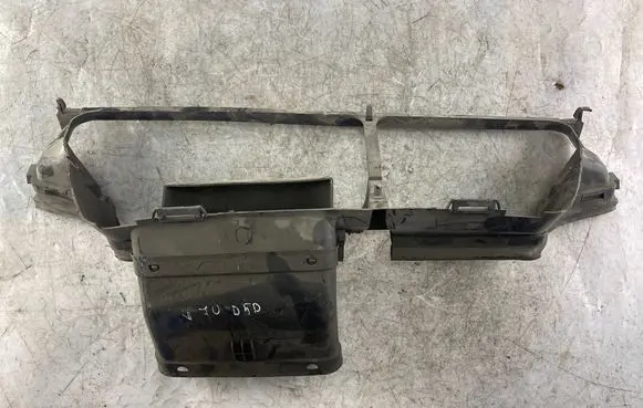 Top upper radiator support slam panel