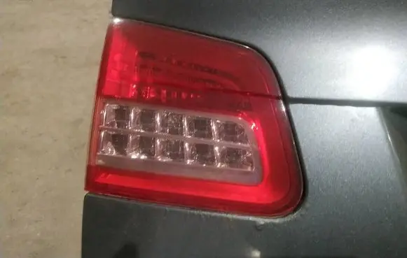 Citroen C5 Tailgate rear/tail lights