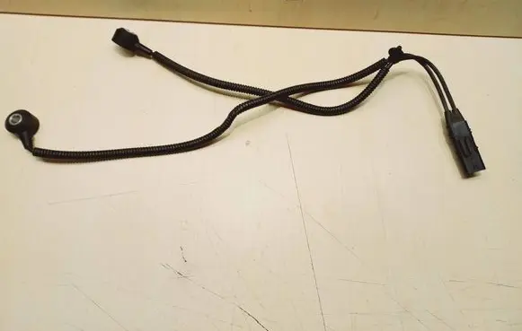 BMW 5 E60 E61 Detonation knock sensor 7566785
