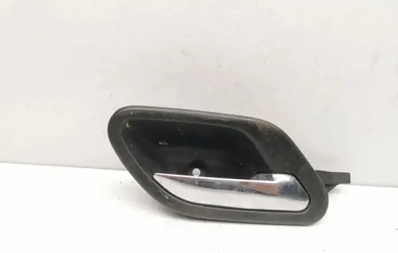 BMW 5 E39 Front door interior handle 8226050