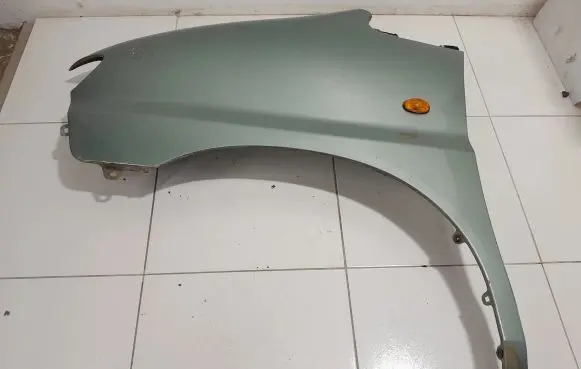 Hyundai H-1, Starex, Satellite Fender