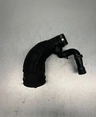 Opel Vectra C Air intake hose/pipe 37756