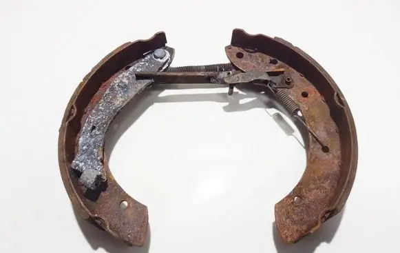 Citroen Berlingo Handbrake/parking brake pads 