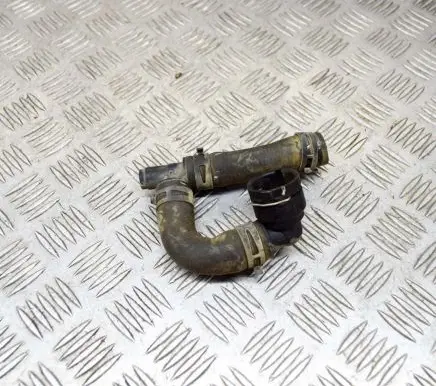 Land Rover Range Rover Velar Engine coolant pipe/hose