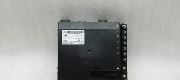 Mercedes-Benz S W221 Fuse module A2215401062
