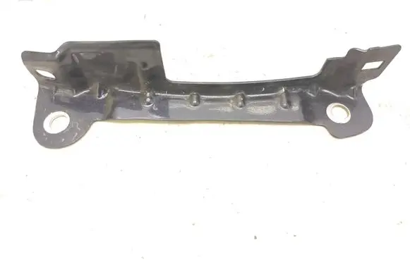 Citroen C4 Grand Picasso Fender mounting bracket KENC