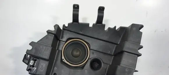 Subaru Tribeca Subwoofer speaker 86301XA37A