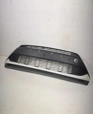 Toyota C-HR I Front bumper upper radiator grill 52129-F4110