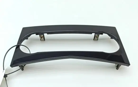 Mercedes-Benz C W204 Climate control/heater control trim A2046800390