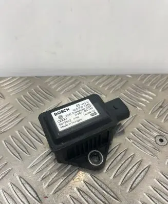 Audi A8 S8 D3 4E ESP acceleration yaw rate sensor 8E0907637A 0265005245 5012562