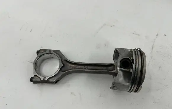 Suzuki Vitara (LY) Piston with connecting rod 