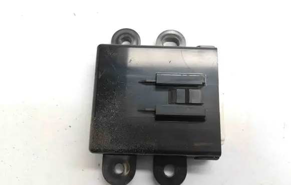 Mitsubishi Outlander Other devices 8637B099
