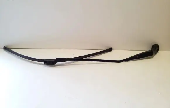 Citroen C4 Grand Picasso Front wiper blade arm 9676370980