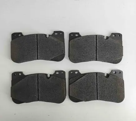 BMW 5 G30 G31 G38 Brake pads (front) 7886853