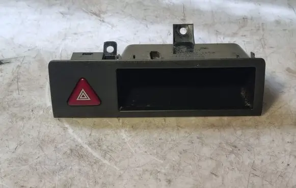 Volkswagen Transporter - Caravelle T5 Hazard light switch 6Y0953235A