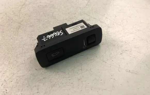 Volvo S90, V90 Other switches/knobs/shifts P31376510
