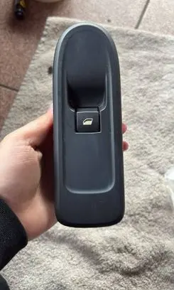 Peugeot 308 Electric window control switch 649029