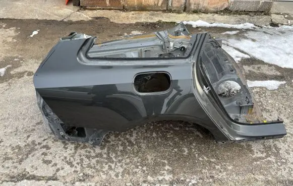 Volvo S90, V90 Fender
