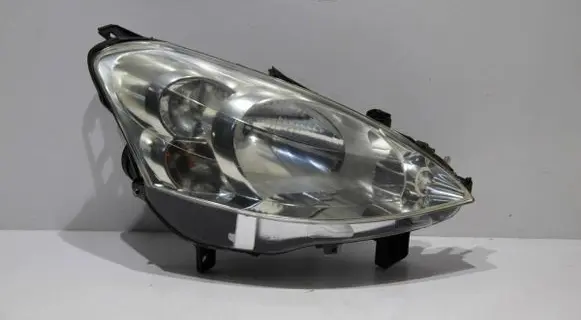 Peugeot Partner Headlight/headlamp 9682829280 968282928