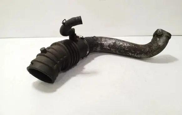 Nissan X-Trail T30 Intercooler hose/pipe