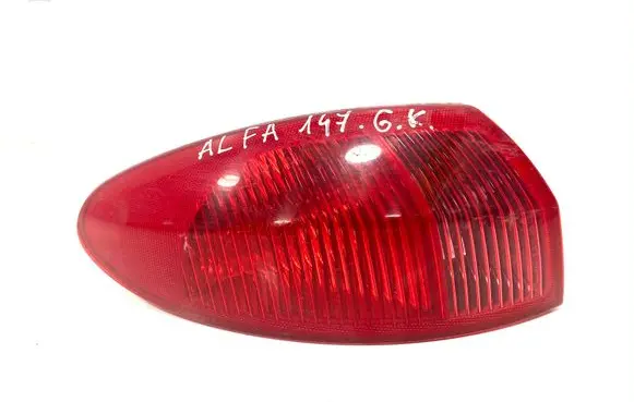 Alfa Romeo 147 Rear/tail lights 46556349 03322010
