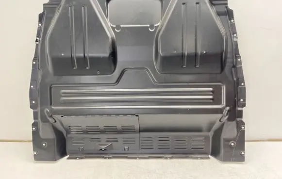 Volkswagen Transporter - Caravelle T7 Front bodywork piece 