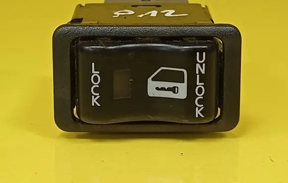 Nissan Primera Central locking switch button 