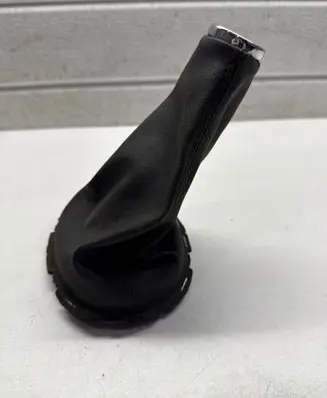 Toyota Yaris Gear shifter surround trim plastic 