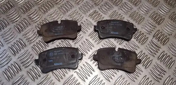 Audi A8 S8 D4 4H Brake pads (rear) 