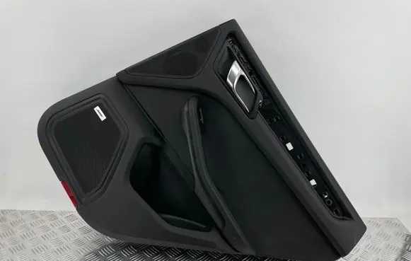 Porsche Macan (95B) Rear door card panel trim 95B867306 95B867212
