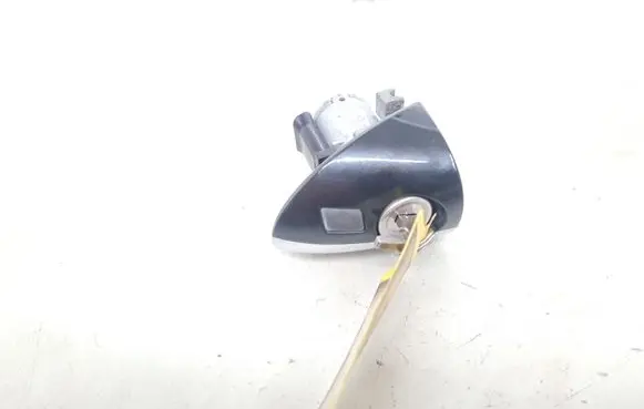 Mercedes-Benz R W251 Front door lock (next to the handle) A1647600177