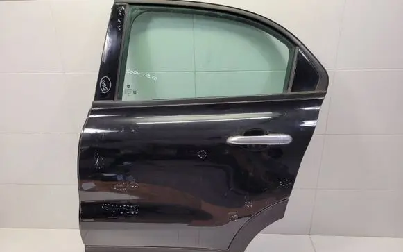 Fiat 500X Rear door