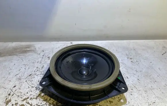 Lexus ES 250 - 300 - 330 Rear door speaker 8616048110