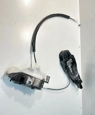 Opel Crossland X Front door lock 16943700 PSA267389