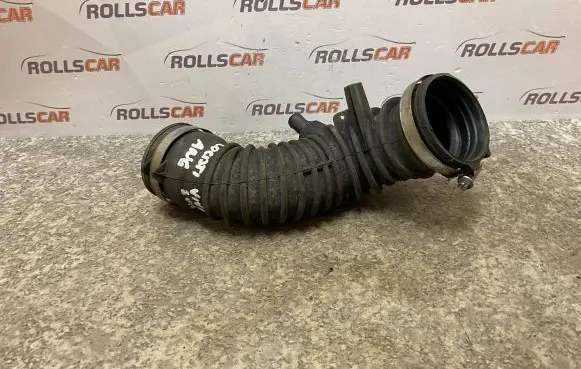 Opel Vivaro Intercooler hose/pipe