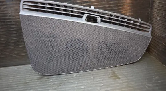 Audi Q5 SQ5 Dash center speaker trim cover 8R2819635