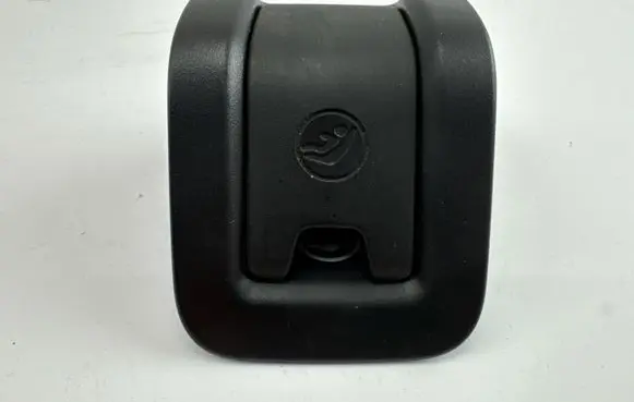 Audi A3 S3 8V ISOFIX cover 8V0887233A