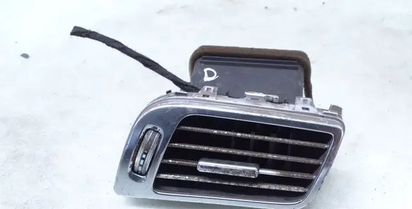 Mercedes-Benz CLS C218 X218 Dashboard side air vent grill/cover trim A2188301054